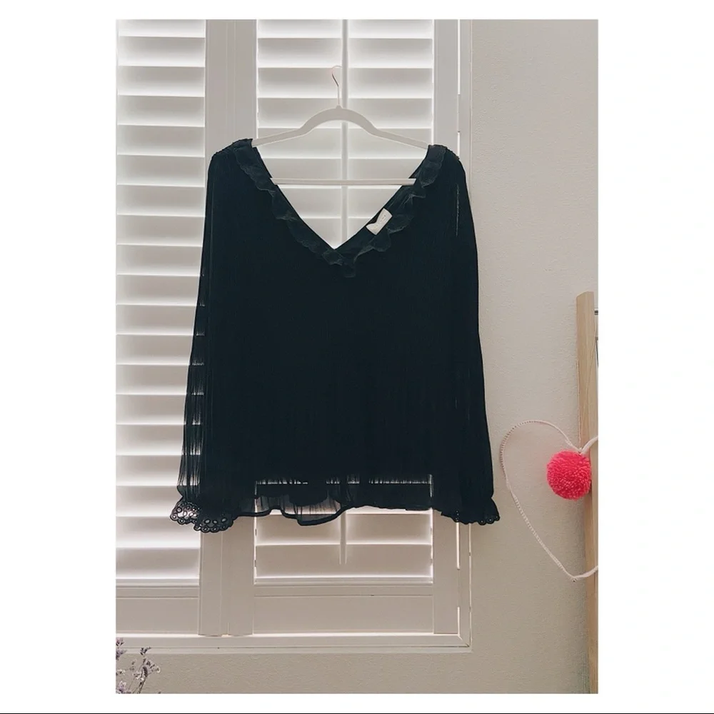 Sezane Black Blouse with Ruffle Detail - Picture 1 of 8